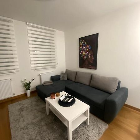 Apartment 212 سوبوتيتْسا المظهر الخارجي الصورة