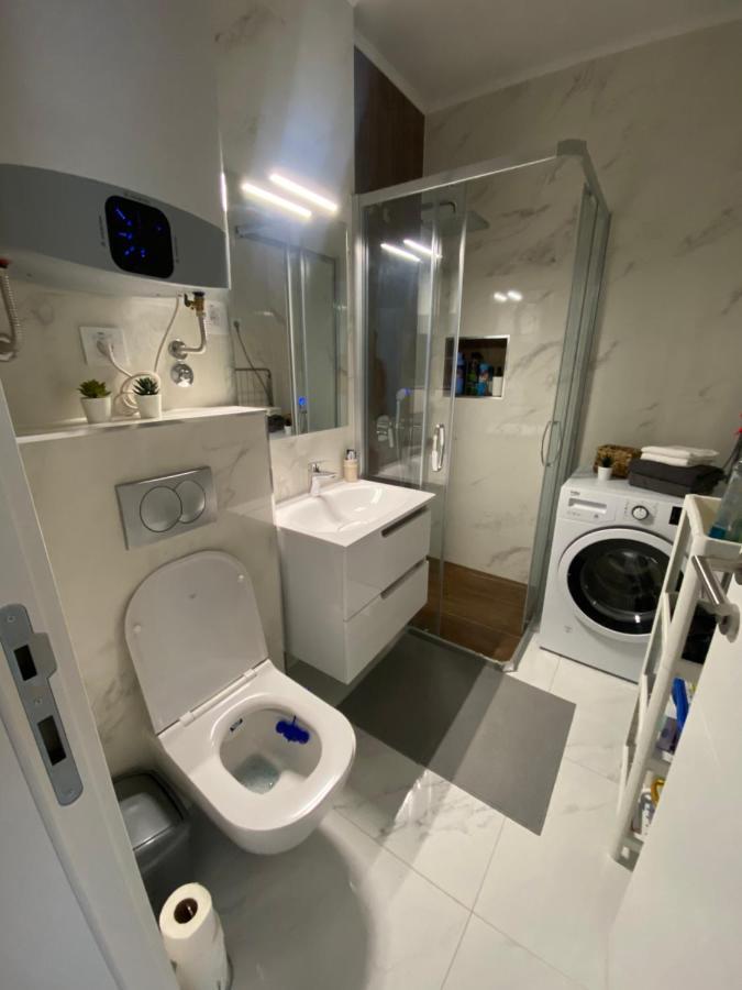 Apartment 212 سوبوتيتْسا المظهر الخارجي الصورة